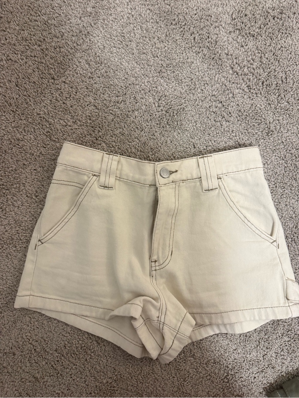 PacSun Cream High-Waist Casual Shorts